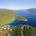 By The Sea Cove Vrbovica Bay - Vrbovica דירה Zrnovo