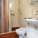 Apartman By The Sea Cove Vrbovica Bay - Vrbovica