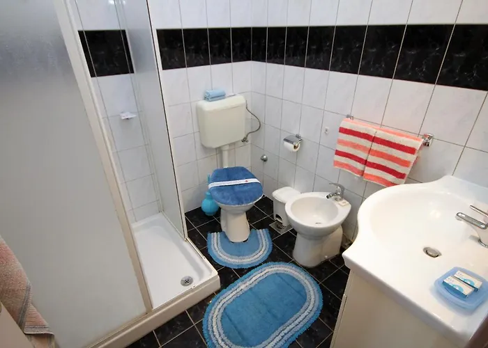 Apartment By The Sea Cove Vrbovica Bay - Vrbovica Zrnovo