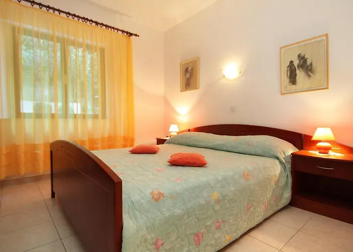 By The Sea Cove Vrbovica Bay - Vrbovica Apartment